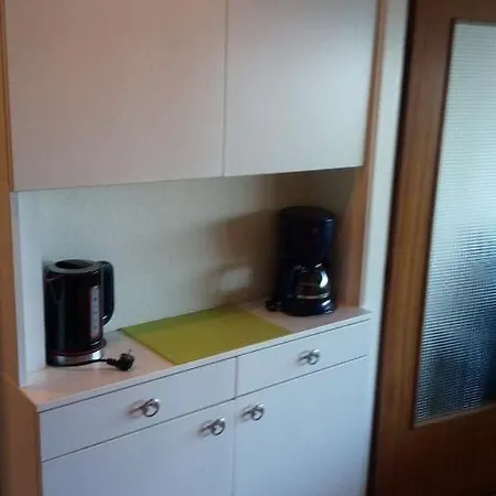 Luv-und-lee-apartment-44a شقة